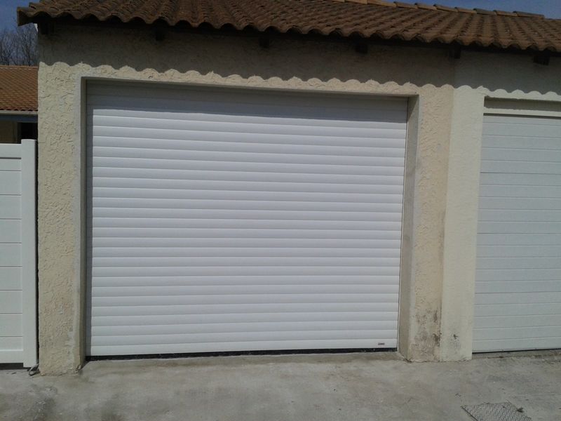 Porte de garage sur Istres